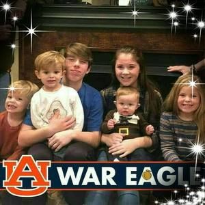 Meet your Posher, Deborah